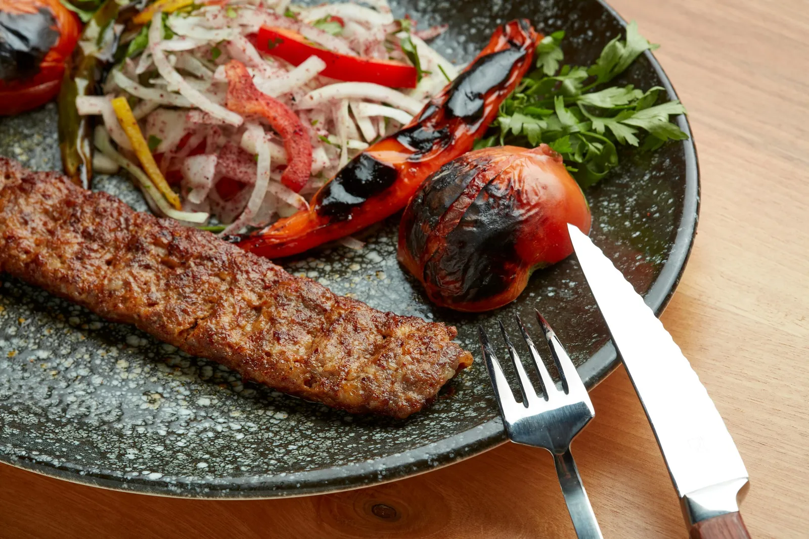 Best Turkish Grill in Abu Dhabi: A Guide to Authentic Kebabs & Anatolian Flavors
